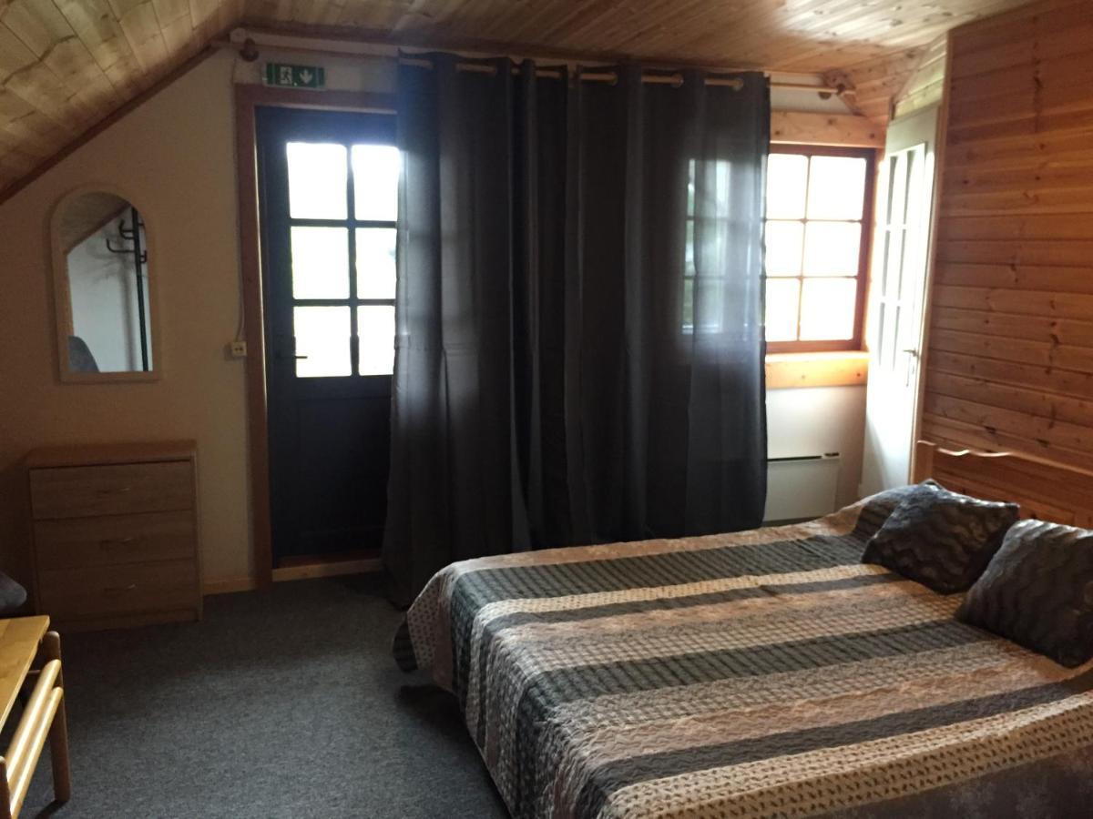 Laane Pansion Bed and Breakfast Käsmu Exteriör bild