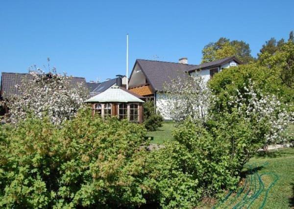 Laane Pansion Bed and Breakfast Käsmu Exteriör bild