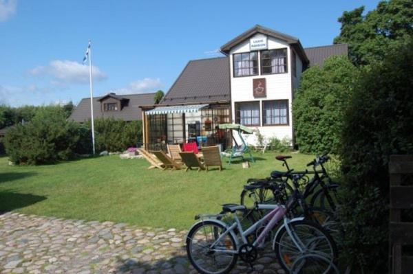 Laane Pansion Bed and Breakfast Käsmu Exteriör bild