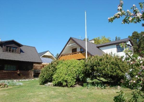 Laane Pansion Bed and Breakfast Käsmu Exteriör bild